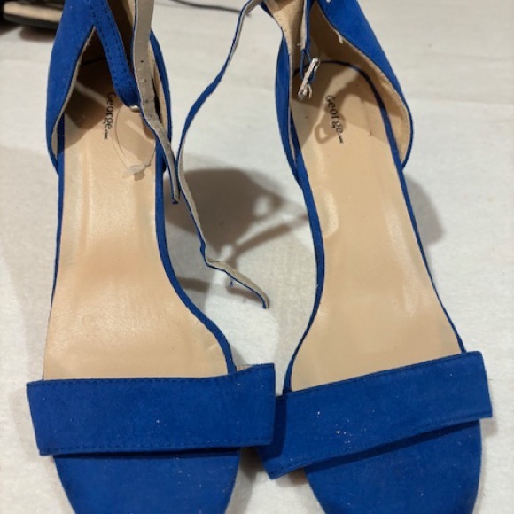 Women’s Size 7 George Heeled Shoe - Picture 5 of 6
